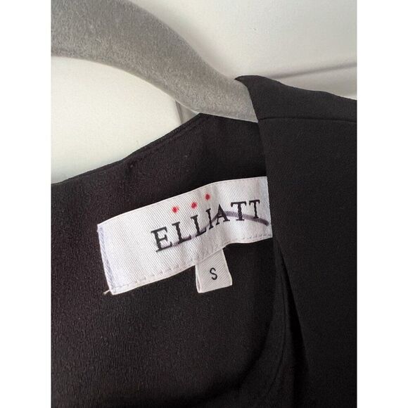 NEW Elliatt Sleeveless Lace Stretch Crepe Diamante Fringe Mini Dress Size Small - Picture 6 of 9